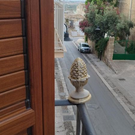 Casaulente Apartment Alcamo Bagian luar foto